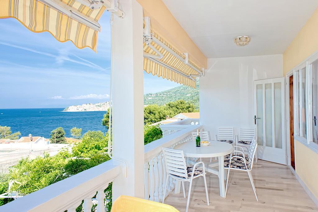 Apartments And Rooms Katarina Živogošće Εξωτερικό φωτογραφία